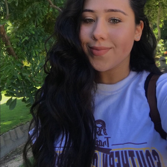 Meet your Posher, Ashley - Picture 1 of 1